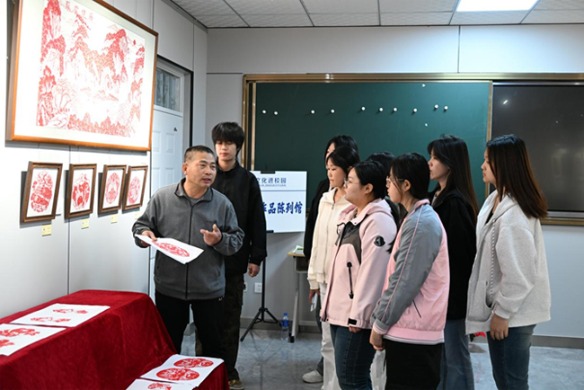 非遺之光耀白城職業(yè)技術(shù)學(xué)院，文化薪火永相傳——組織文化藝術(shù)交流活動(dòng)的實(shí)踐與意義